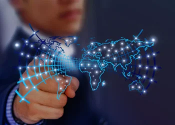 The Promise and Peril of AI: A Conversation with Geoffrey Hinton on CNN